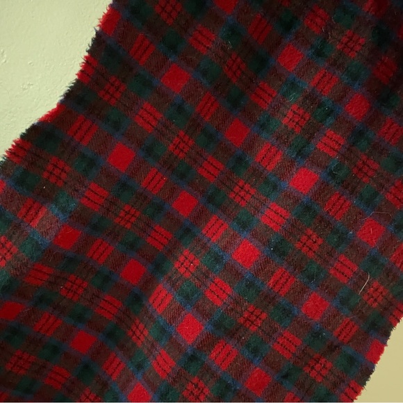 Pendleton vintage wool scarf. Red/blue plaid. Fringe - Picture 2 of 3